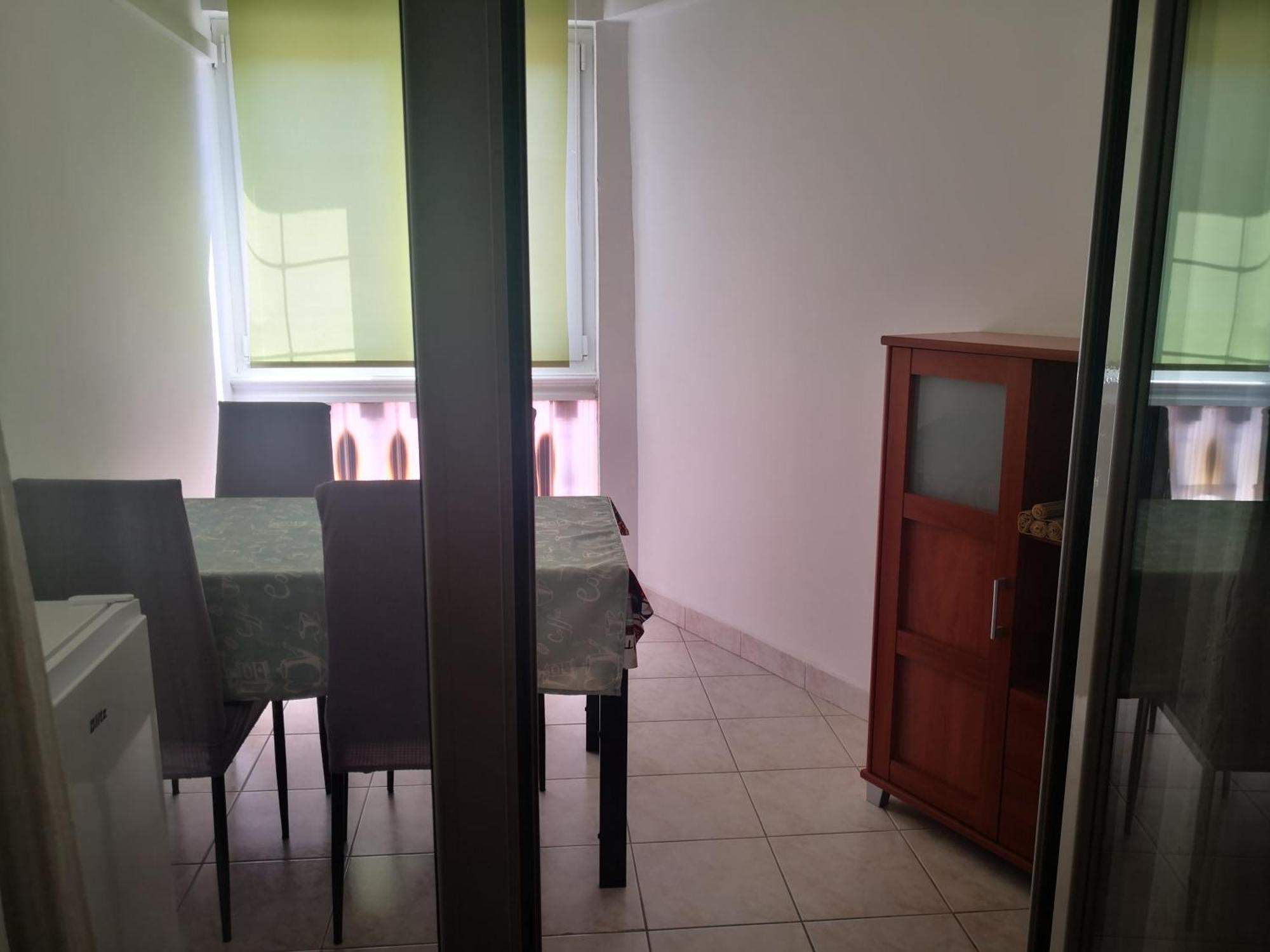 Judith Apartment Tisno Luaran gambar